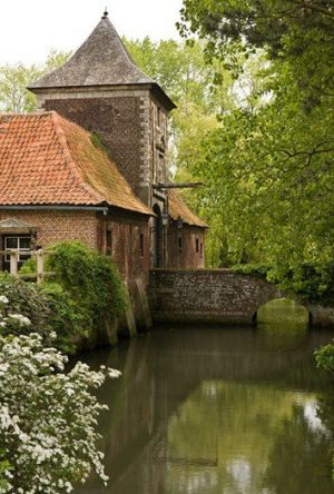 Pictures - historic homes - interior design blog - watermill house.jpg